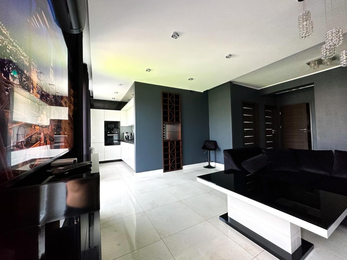 Luxury Z Duzym Tarasem - Park Apartmán Poznaň