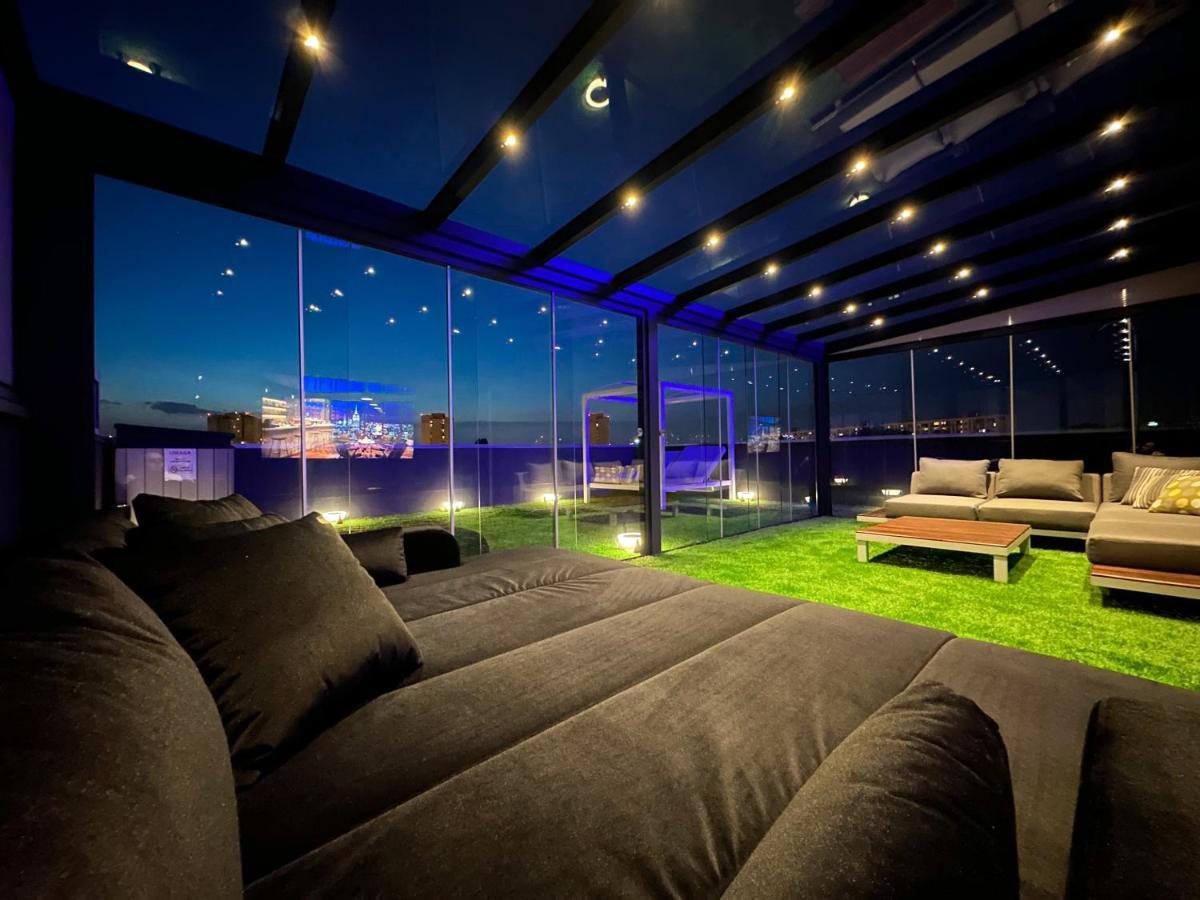 Apartment Luxury Z Duzym Tarasem - Park Posen