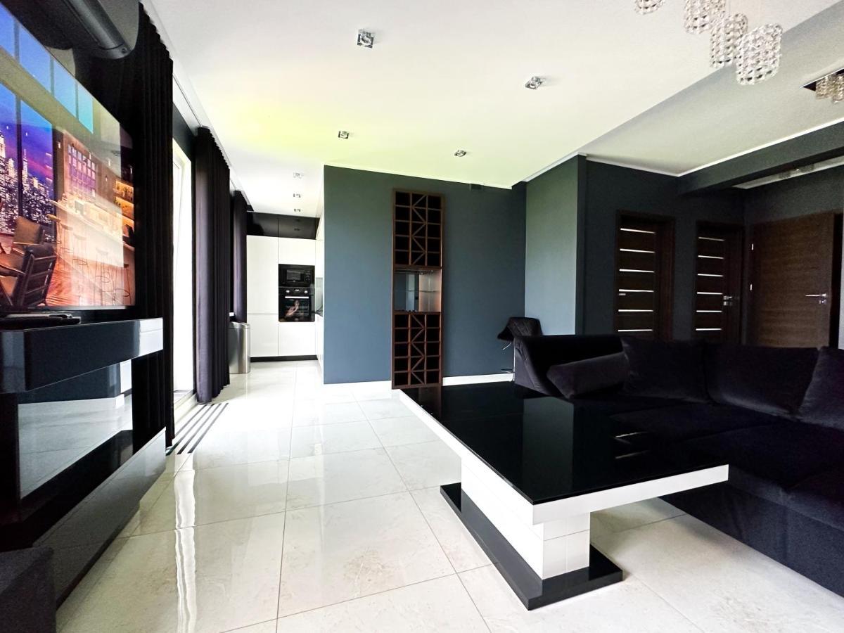 Apartment Luxury Z Duzym Tarasem - Park Posen